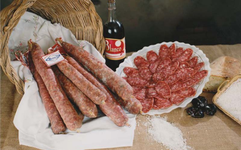 Jamones y Embutidos Blanco